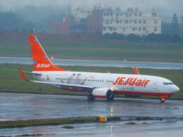 Kiyo.Hさんが、台湾桃園国際空港で撮影したチェジュ航空 737-8ASの航空フォト（飛行機 写真・画像）