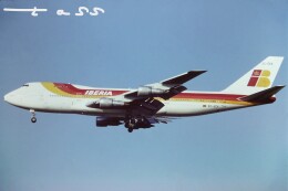 航空フォト：EC-EEK イベリア航空 747-200