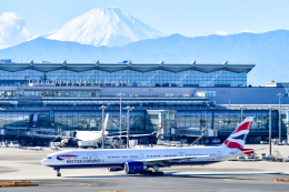 Satoshi.Tさんが、羽田空港で撮影したブリティッシュ・エアウェイズ 777-336/ERの航空フォト（飛行機 写真・画像）