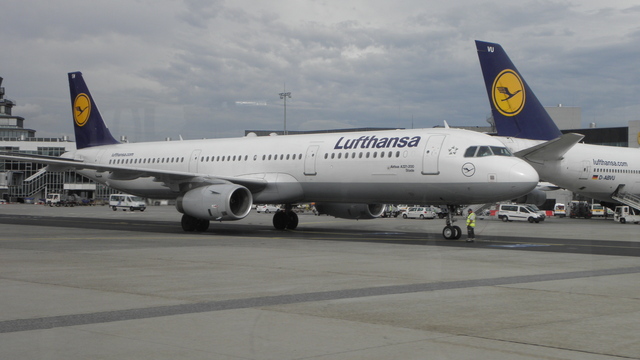 フランクフルト国際空港 - Frankfurt Airport [FRA/EDDF]で撮影されたフランクフルト国際空港 - Frankfurt Airport [FRA/EDDF]の航空機写真