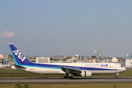 yasunori0624さんが、伊丹空港で撮影した全日空 767-381の航空フォト（飛行機 写真・画像）