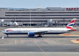 じーく。さんが、羽田空港で撮影したブリティッシュ・エアウェイズ 777-336/ERの航空フォト（飛行機 写真・画像）