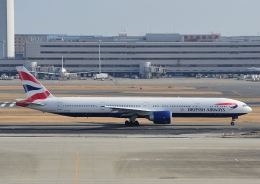 じーく。さんが、羽田空港で撮影したブリティッシュ・エアウェイズ 777-336/ERの航空フォト（飛行機 写真・画像）