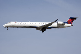 航空フォト：N910XJ エンデバー・エア CRJ-900