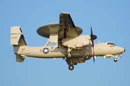 あいぼりーくんさんが、岩国空港で撮影した航空自衛隊 E-2D Advanced Hawkeyeの航空フォト（飛行機 写真・画像）