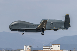 航空フォト：08-2034 アメリカ空軍 RQ-4 Global Hawk