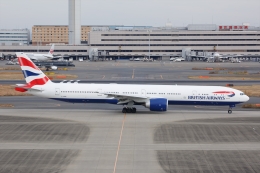 よっしぃさんが、羽田空港で撮影したブリティッシュ・エアウェイズ 777-336/ERの航空フォト（飛行機 写真・画像）