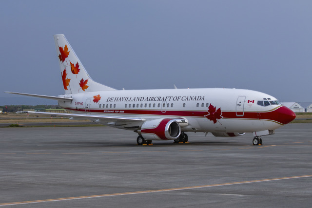 デ・ハビランド・カナダ DHC-8　300モデル De Havilland Canada DHC-8-300 3Dモデル - ダウンロード 飛行機