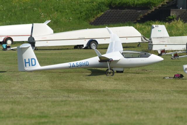 kumagorouさんが、板倉滑空場で撮影した日本個人所有 Discus 2bの航空フォト（飛行機 写真・画像）