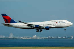 航空機・ヘリコプター 1/200 Delta B747-400 N668US Delta Boeing 747-400 N668US GeminiJets G2DAL582 Scale 1:200