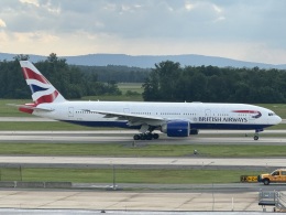 kansaiaviationさんが、ワシントン・ダレス国際空港で撮影したブリティッシュ・エアウェイズ 777-236/ERの航空フォト（飛行機 写真・画像）