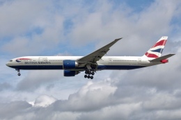 JA8943さんが、ロンドン・ヒースロー空港で撮影したブリティッシュ・エアウェイズ 777-336/ERの航空フォト（飛行機 写真・画像）