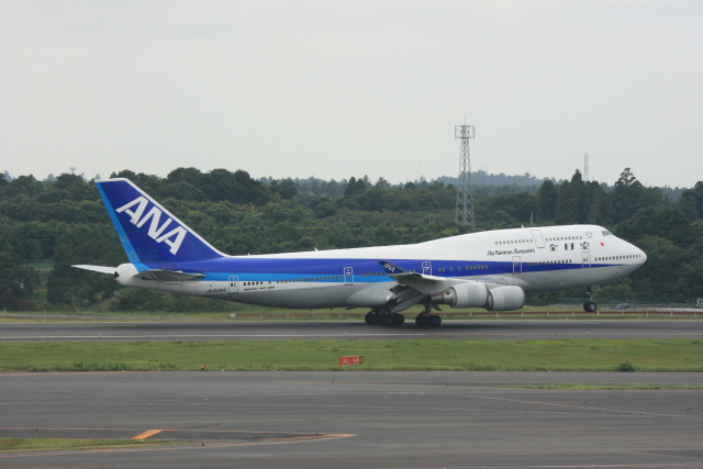 ANA　全日空　Boeing 747　JA8095　全長18cm　質量660g ANA 全日空 Boeing 747 JA8095 全長18cm 質量660g - メルカリ