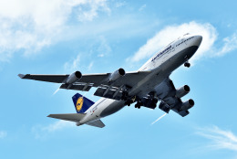 ゆるゆーる様お纏め割引です‼️ＬＨ７４７－４００＋３４０－６００＋ランディングギア ルフトハンザドイツ航空 機材一覧 ボーイング747 ジャンボ
