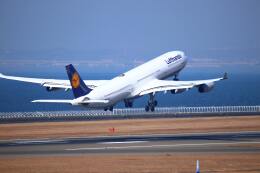 cozzyさんが、中部国際空港で撮影したルフトハンザドイツ航空 A340-313Xの航空フォト（飛行機 写真・画像）