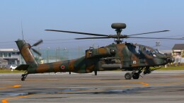モモロウさんが、明野駐屯地で撮影した陸上自衛隊 AH-64Dの航空フォト（飛行機 写真・画像）