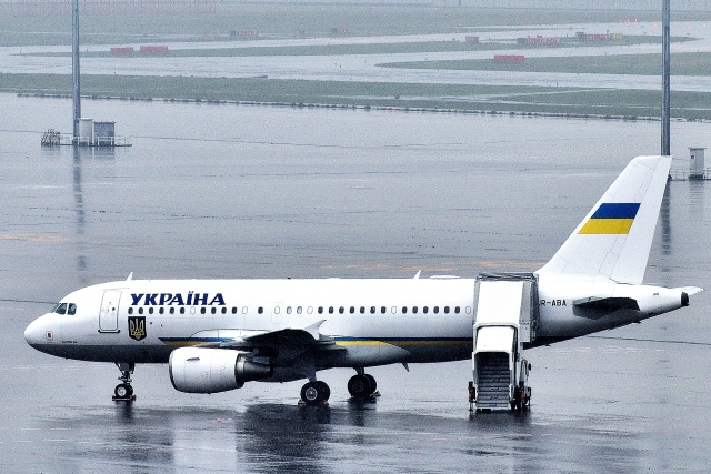 knock1950さんが、羽田空港で撮影したウクライナ政府 A319-115CJの航空フォト（飛行機 写真・画像）