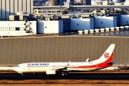 航空機・ヘリコプター OK AIR BOEING737-900 1024px-Korean_Air_B737-900(