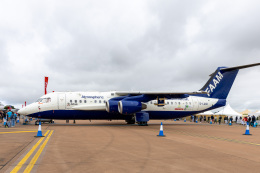 チャッピー・シミズさんが、フェアフォード空軍基地で撮影したBAe システムズ BAe-146-301ARAの航空フォト（飛行機 写真・画像）
