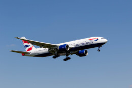 jombohさんが、ロンドン・ヒースロー空港で撮影したブリティッシュ・エアウェイズ 777-236/ERの航空フォト（飛行機 写真・画像）