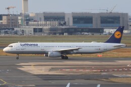 boeing7779xさんが、フランクフルト国際空港で撮影したルフトハンザドイツ航空 A321-231の航空フォト（飛行機 写真・画像）