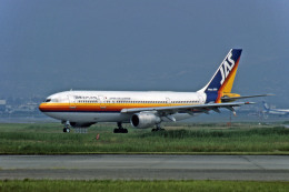 Gambardierさんが、伊丹空港で撮影した日本エアシステム A300B2K-3Cの航空フォト（飛行機 写真・画像）