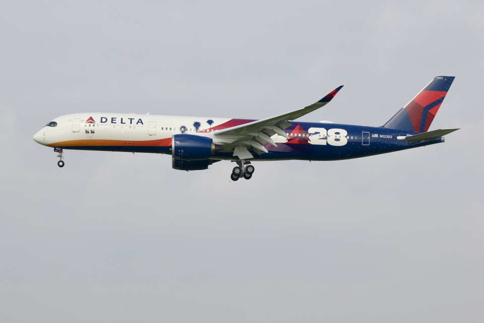 1/144 A350-900 デルタ航空 N501DN デスクトップモデル 1/144 A350-900 デルタ航空 N501DN デスクトップモデル