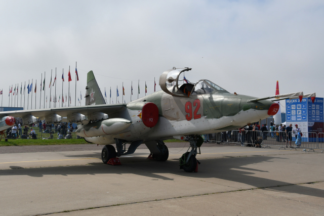 ジュコーフスキー空港 スホーイ Su-47 ベールクト 航空フォト
