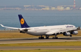 TA27さんが、中部国際空港で撮影したルフトハンザドイツ航空 A340-313Xの航空フォト（飛行機 写真・画像）