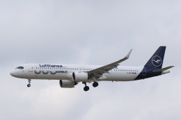 安芸あすかさんが、フランクフルト国際空港で撮影したルフトハンザドイツ航空 A321-271NXの航空フォト（飛行機 写真・画像）