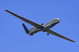 norimotoさんが、三沢飛行場で撮影した航空自衛隊 RQ-4B-30 Global Hawkの航空フォト（飛行機 写真・画像）