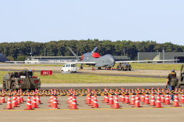 norimotoさんが、三沢飛行場で撮影した航空自衛隊 RQ-4B-30 Global Hawkの航空フォト（飛行機 写真・画像）