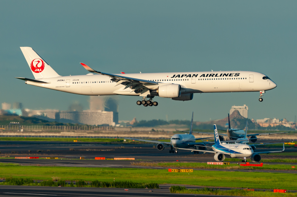 日本航空 Airbus A350-1000 JA05WJ 羽田空港 航空フォト | by