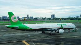 zero1さんが、高雄国際空港で撮影したエバー航空 A321-211の航空フォト（飛行機 写真・画像）