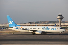 安芸あすかさんが、マドリード・バラハス国際空港で撮影したエア・ヨーロッパ 737-8ASの航空フォト（飛行機 写真・画像）