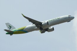 BTYUTAさんが、プーケット国際空港で撮影したサラーム・エア A321-253NXの航空フォト（飛行機 写真・画像）
