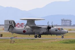 kazuchiyanさんが、岩国空港で撮影した航空自衛隊 E-2D Advanced Hawkeyeの航空フォト（飛行機 写真・画像）
