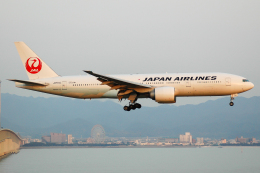 きんめいさんが、関西国際空港で撮影した日本航空 777-246/ERの航空フォト（飛行機 写真・画像）