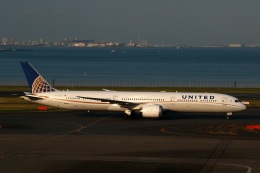 採れたてほしいもさんが、羽田空港で撮影したユナイテッド航空 787-10の航空フォト（飛行機 写真・画像）