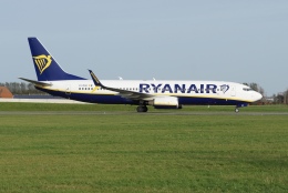 航空フォト：EI-DHA ライアンエア 737-800