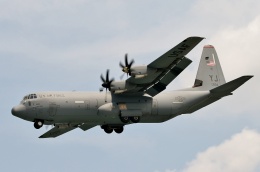 TA27さんが、岐阜基地で撮影したアメリカ空軍 C-130J-30 Herculesの航空フォト（飛行機 写真・画像）