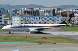 シンガポール航空　エアバスA330-300  1/200　未組立品 シンガポール航空 機材一覧 エアバスA330-300 | FlyTeam(フライ