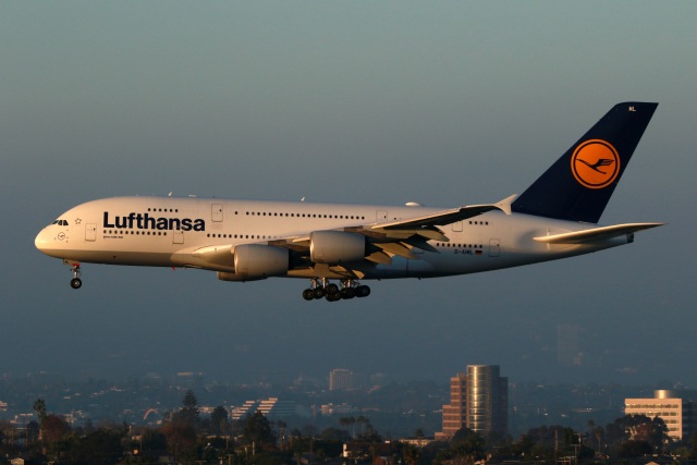 ロサンゼルス国際空港 - Los Angeles International Airport [LAX/KLAX]で撮影されたロサンゼルス国際空港 - Los Angeles International Airport [LAX/KLAX]の航空機写真