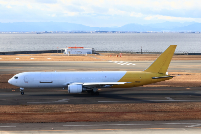 アトラス航空 767-300ER 51xmbK2nAGL._UF894,1000_QL80_.jpg