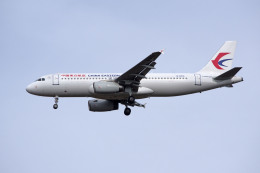 apphgさんが、静岡空港で撮影した中国東方航空 A320-232の航空フォト（飛行機 写真・画像）
