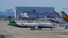 zero1さんが、関西国際空港で撮影したエバー航空 A321-211の航空フォト（飛行機 写真・画像）