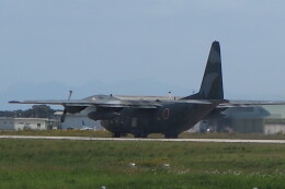 築城基地の撮影スポット「松原展望台広場」で、hikaさんが撮影した飛行機の写真です。