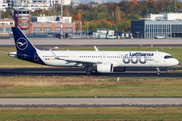 Henry Chowさんが、ベルリン・ブランデンブルク国際空港で撮影したルフトハンザドイツ航空 A321-271NXの航空フォト（飛行機 写真・画像）