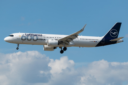 航空フォト：D-AIEQ ルフトハンザドイツ航空 A321neo