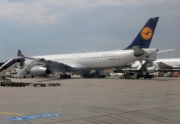 航空フォト：D-AIKC ルフトハンザドイツ航空 A330-300